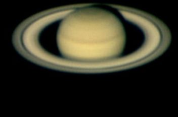 Saturno 2004-03-04 h 19 UT Seeing 6-7/10