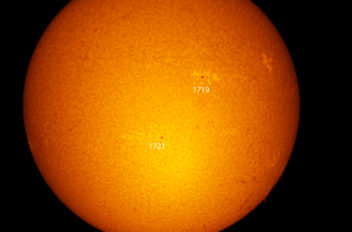 Sole 2013 04 13 11 35 30 UT 09 35 30 