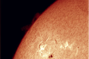 #Sole15-12-15-12-42-48 h 11 42 48 UT